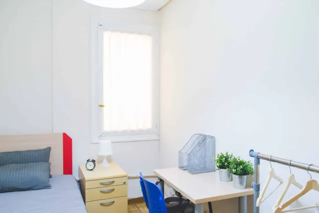 Private room in Calle del Doctor Esquerdo, Madrid (1668797) room image 2