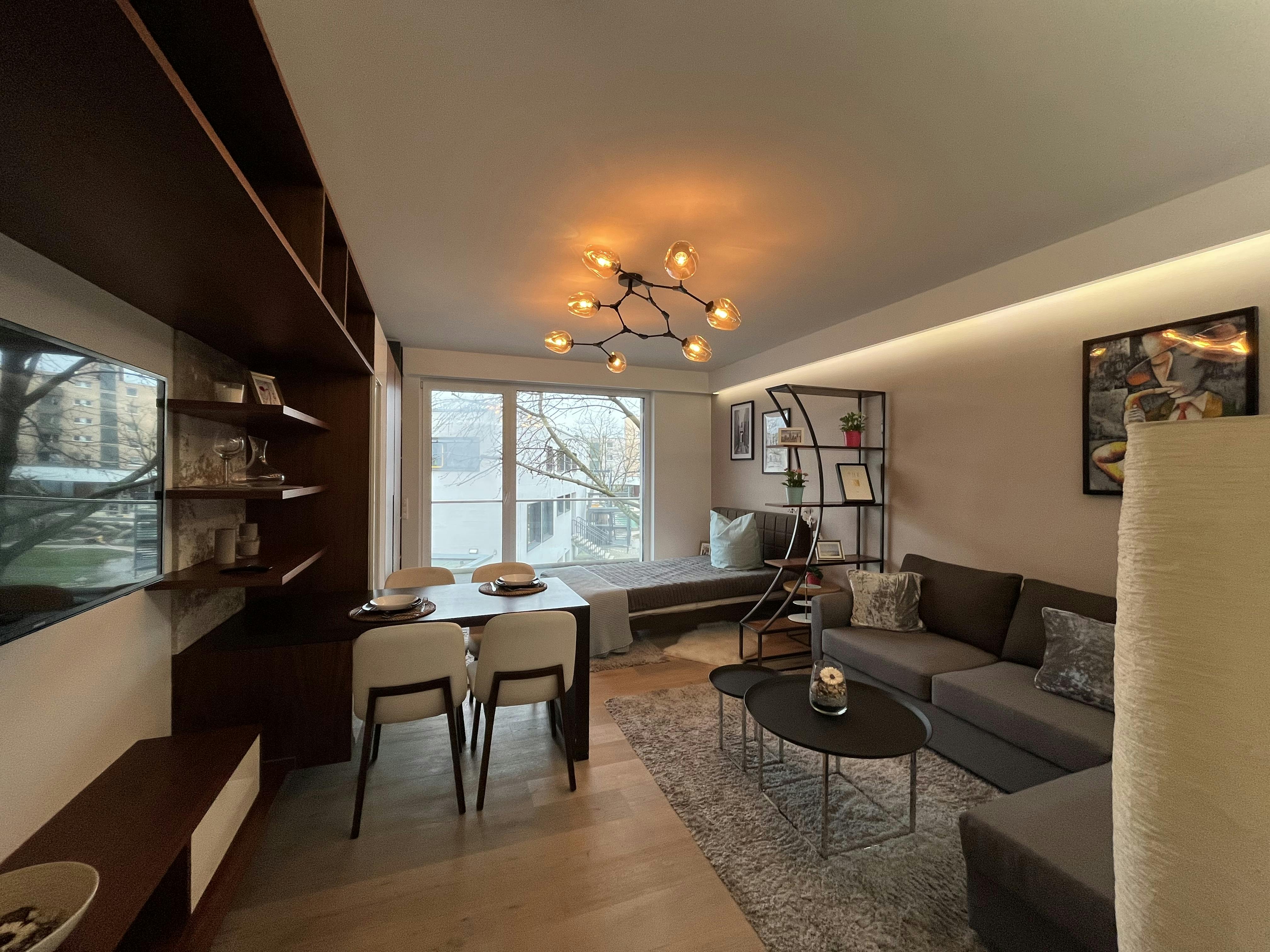 Студия сдается в аренду за 1 475 € в месяц в Frankfurt am Main, Platanenstraße