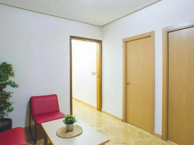 Private room in Calle del Doctor Esquerdo, Madrid (1668817) room image 30