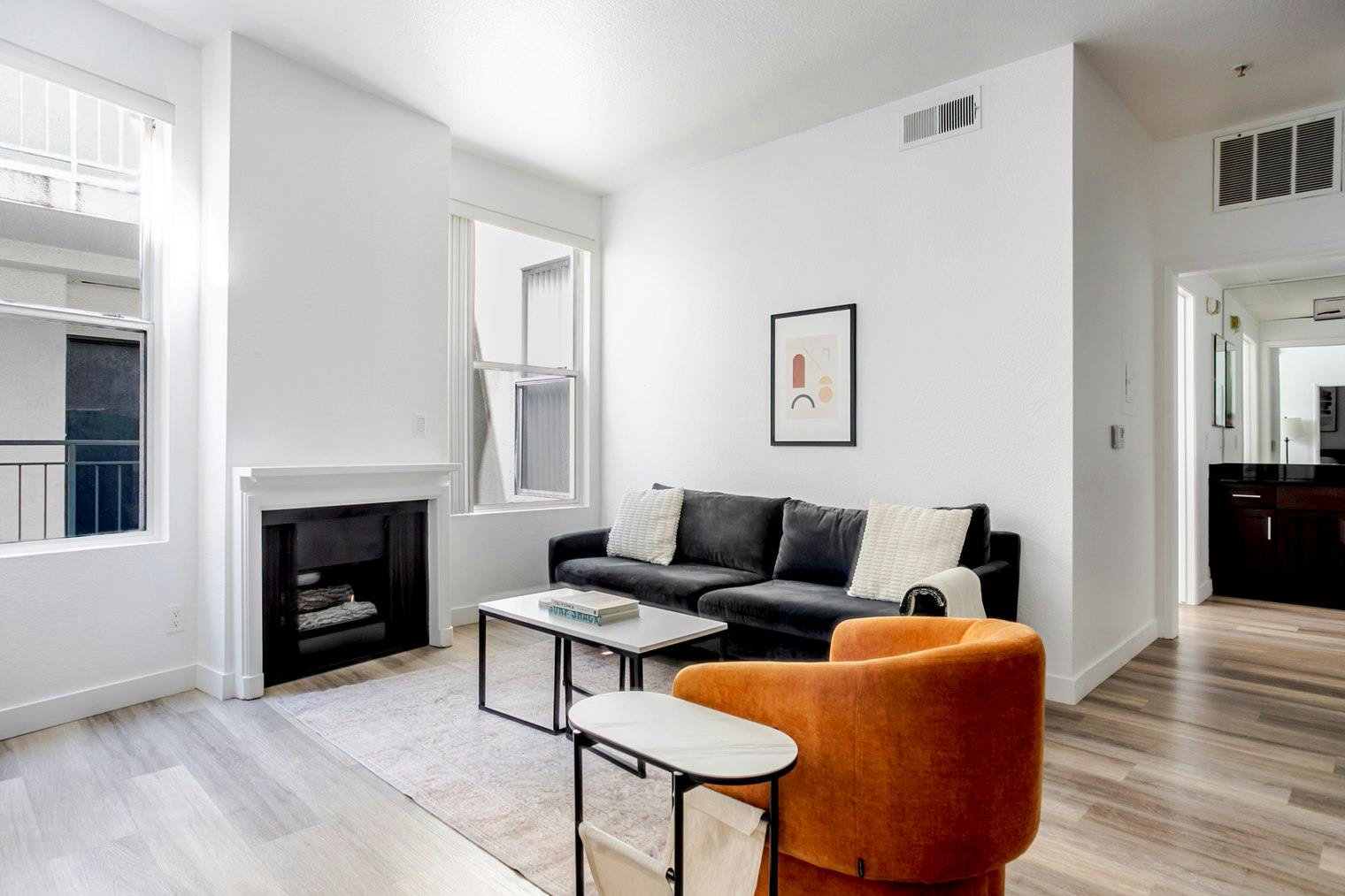 Appartement à louer pour $2,980/mois à Los Angeles, Hauser Boulevard