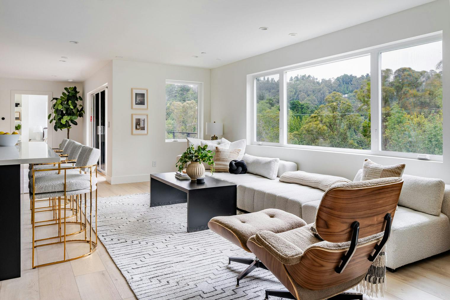 Apartament de închiriat pentru $5,089 pe lună în Oakland, Westover Drive