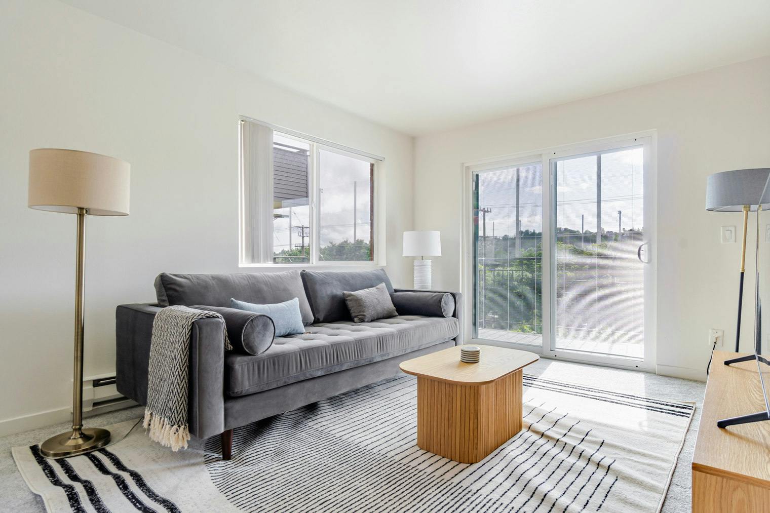 Квартира за оренду для $2,879 на місяць у Seattle, 15th Avenue West