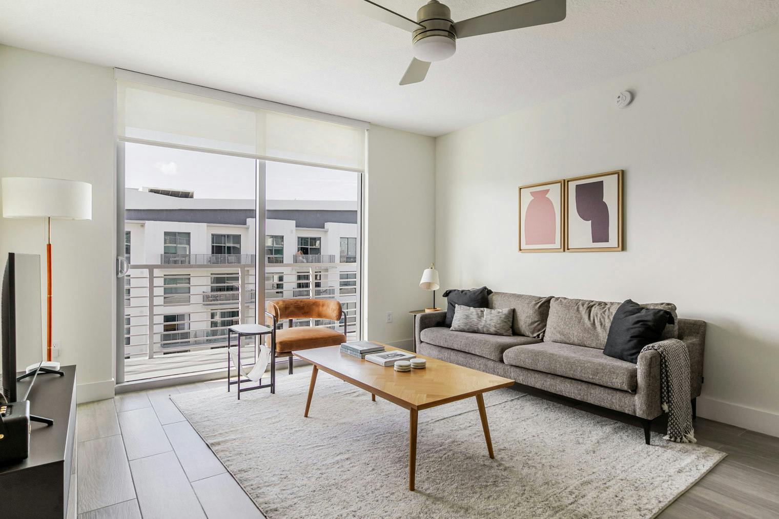 Northwest 7th Street, Miami, FL