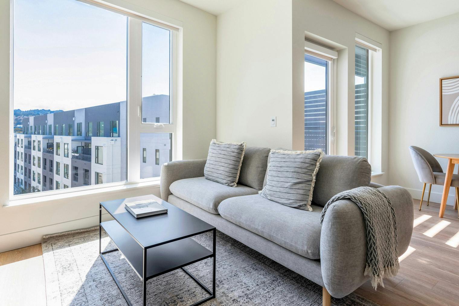 Apartamento en alquiler por $7,484 al mes en Burlingame, Adrian Court