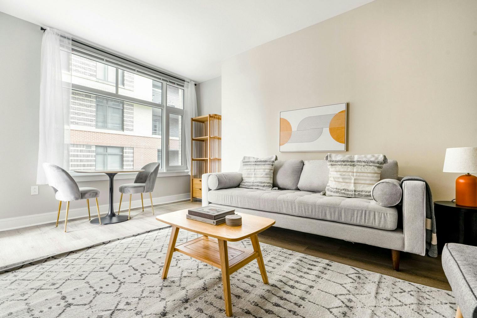 Lägenhet att hyra för $6,786 i månaden i Bethesda, Saint Elmo Avenue