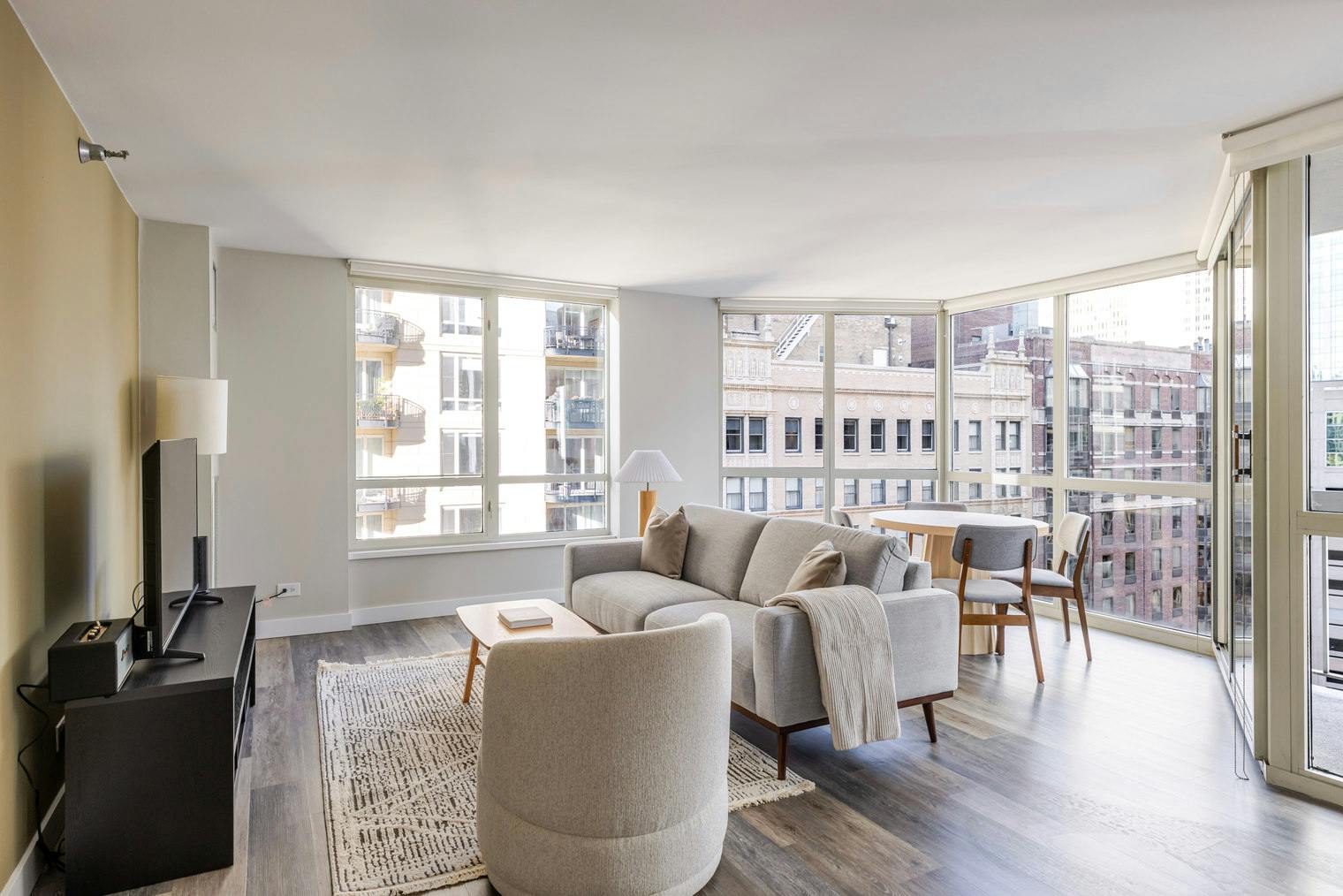 Appartement à louer pour $4,262/mois à Chicago, East Delaware Place