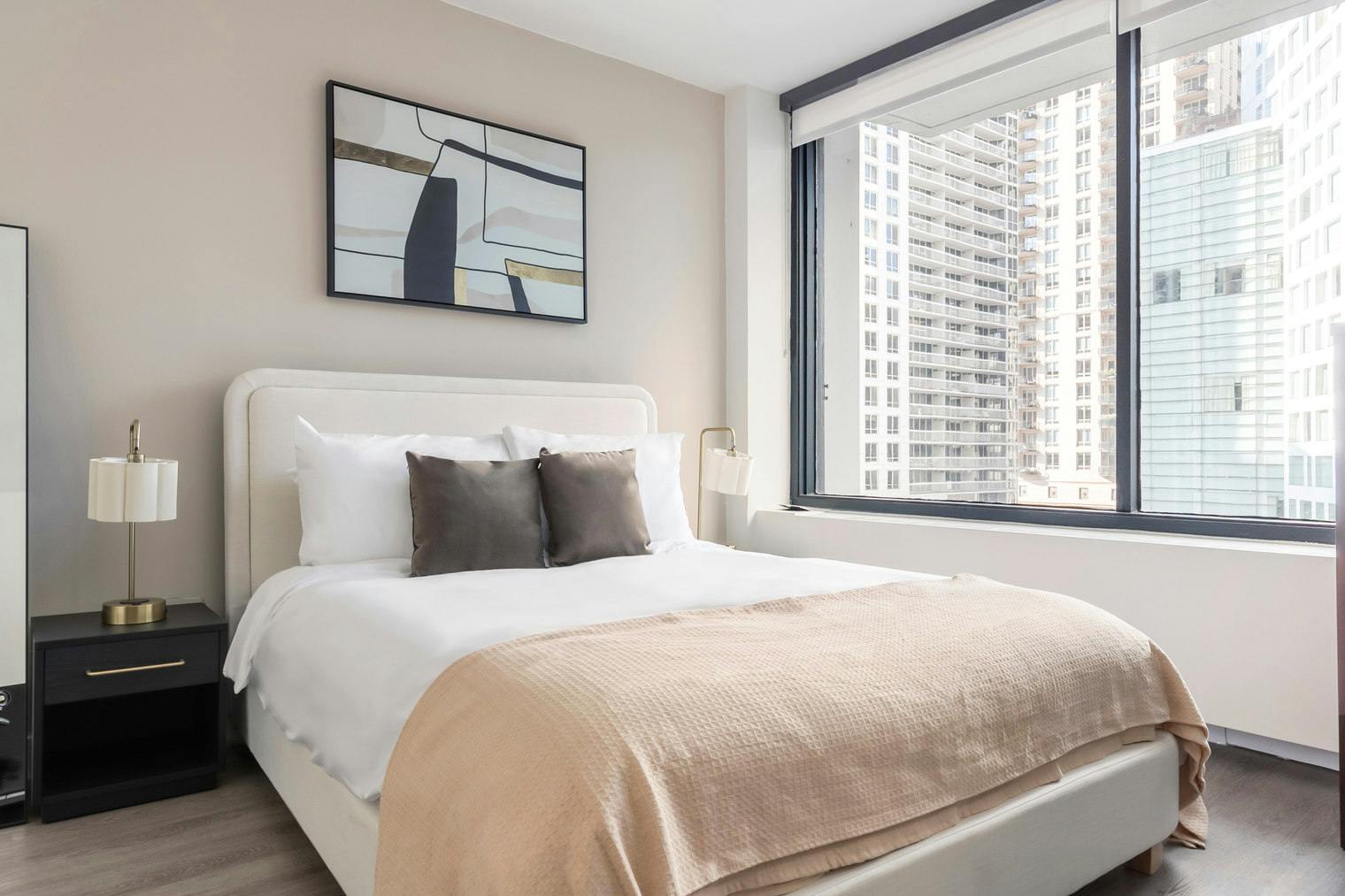 单间公寓 正在以 $2,946 的月租出租，其位于 Chicago, East Chestnut Street