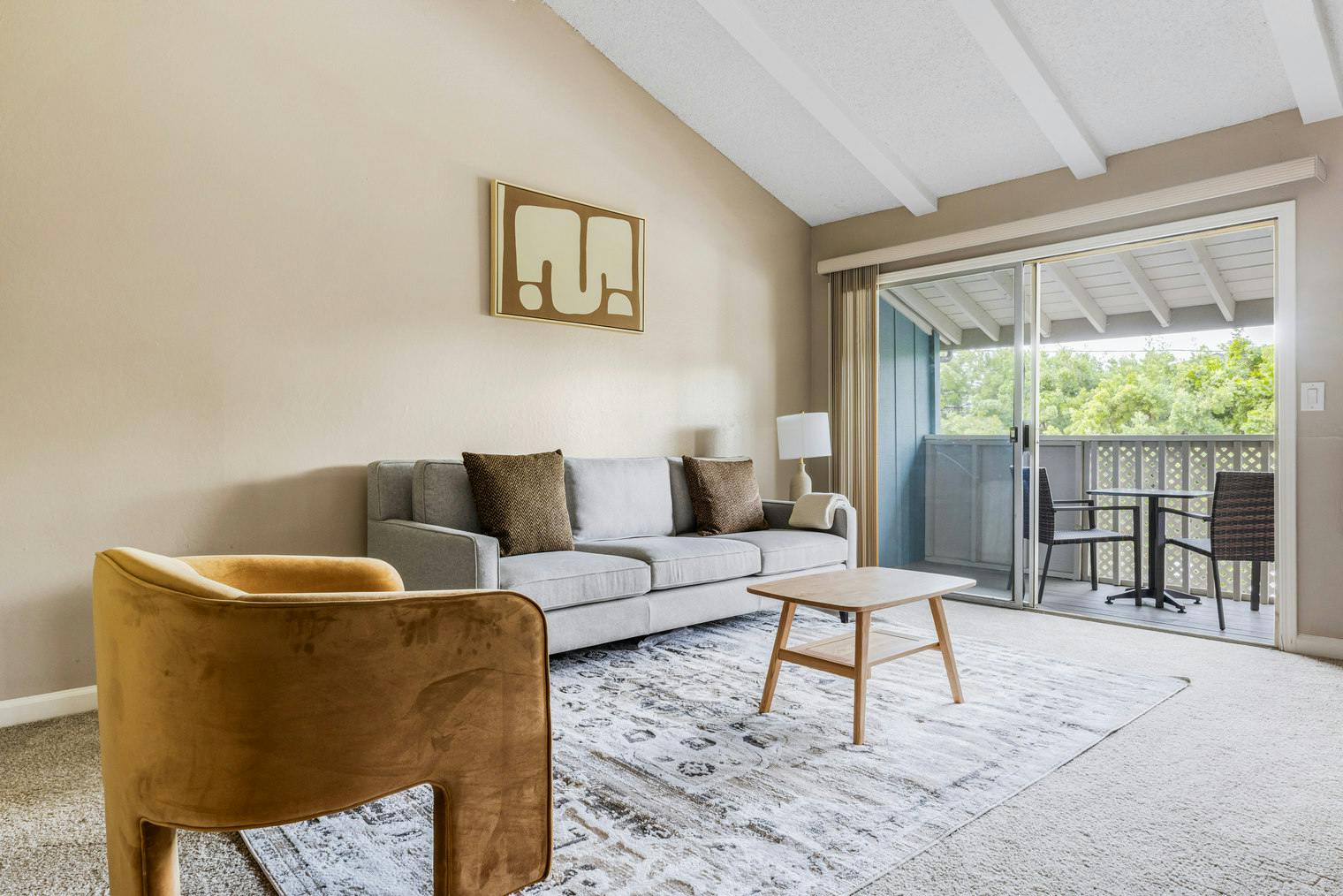 Appartamento in affitto a $4,835 al mese a San Francisco, Calvert Drive