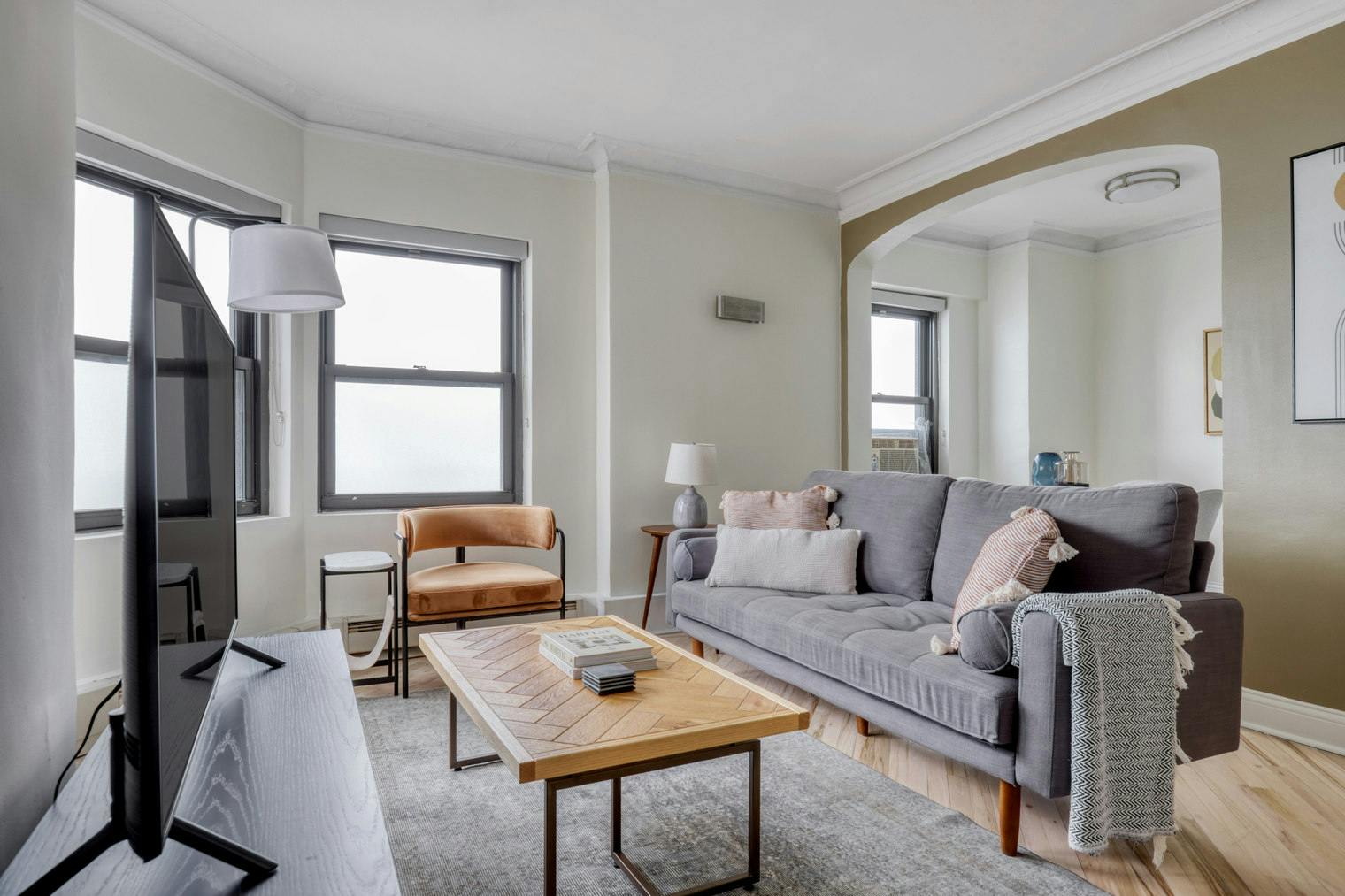 Appartamento in affitto a $2,743 al mese a Chicago, North Lake Shore Drive