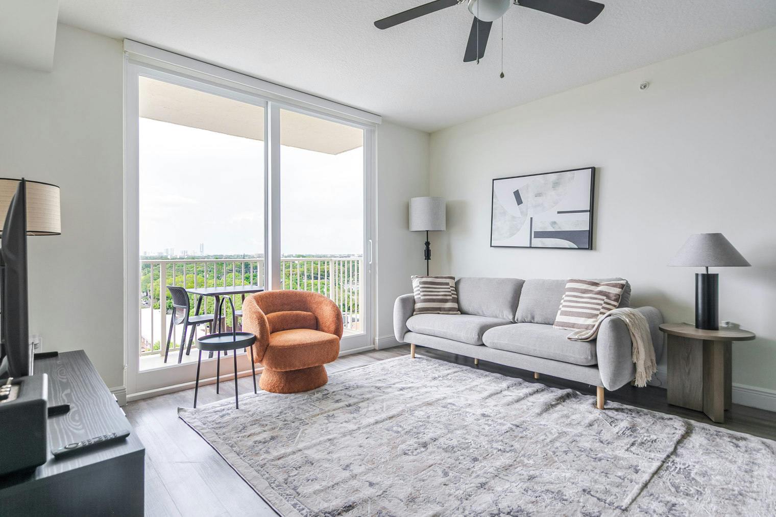 Appartement à louer pour $5,425/mois à Miami, Southwest 37th Avenue