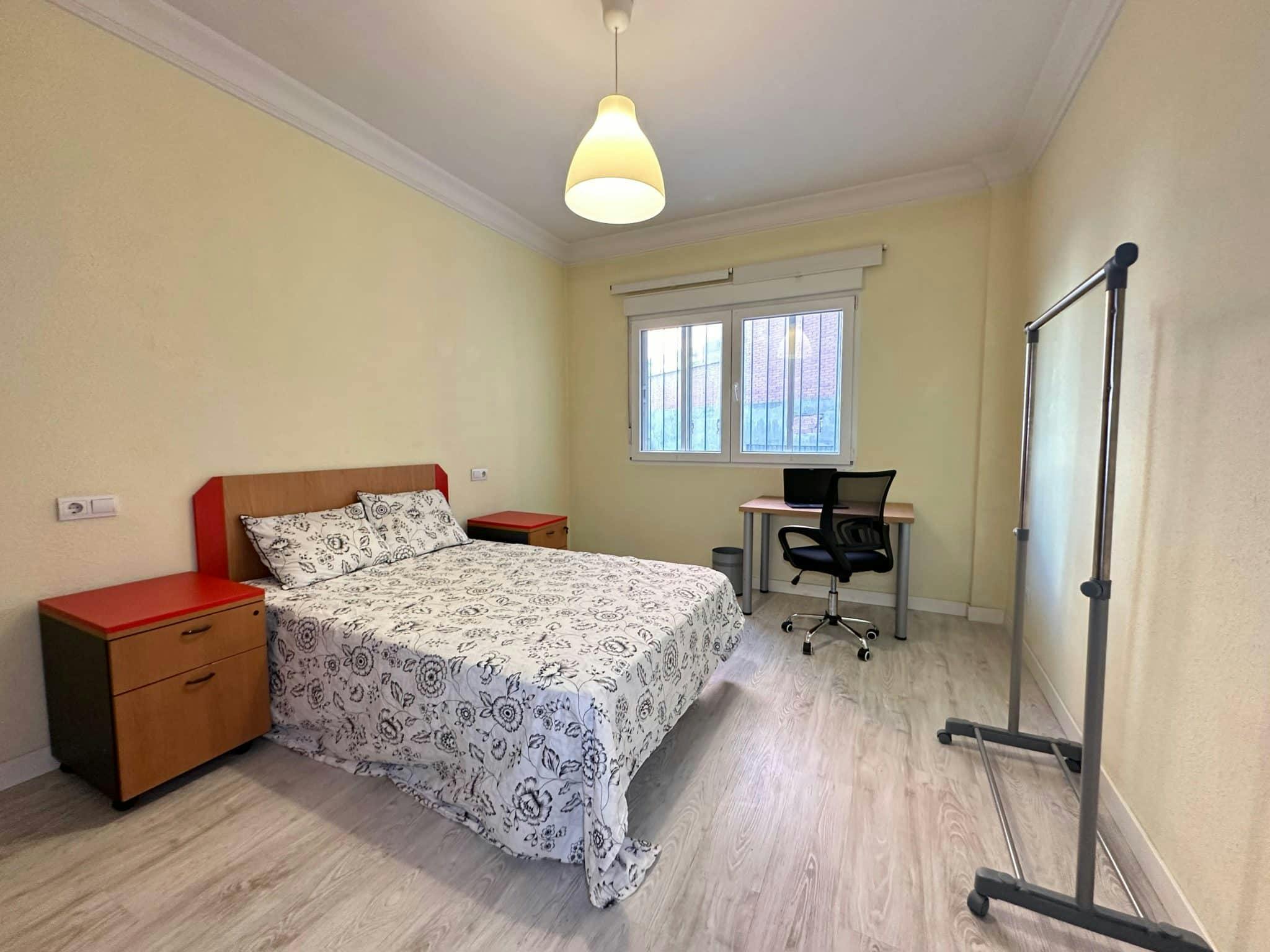 Paseo de Santa María de la Cabeza, Madrid preview