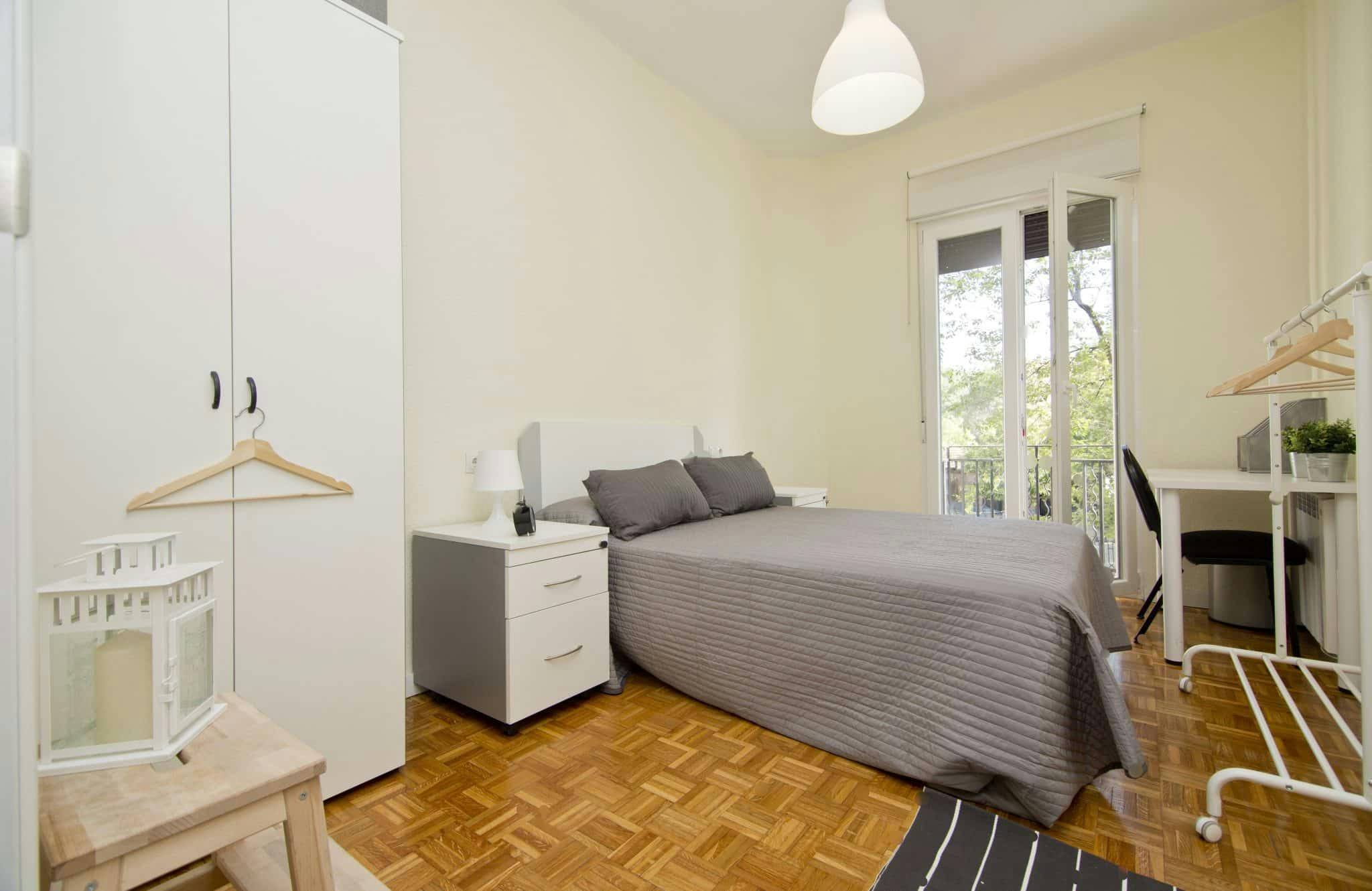 Ronda de Toledo, Madrid preview