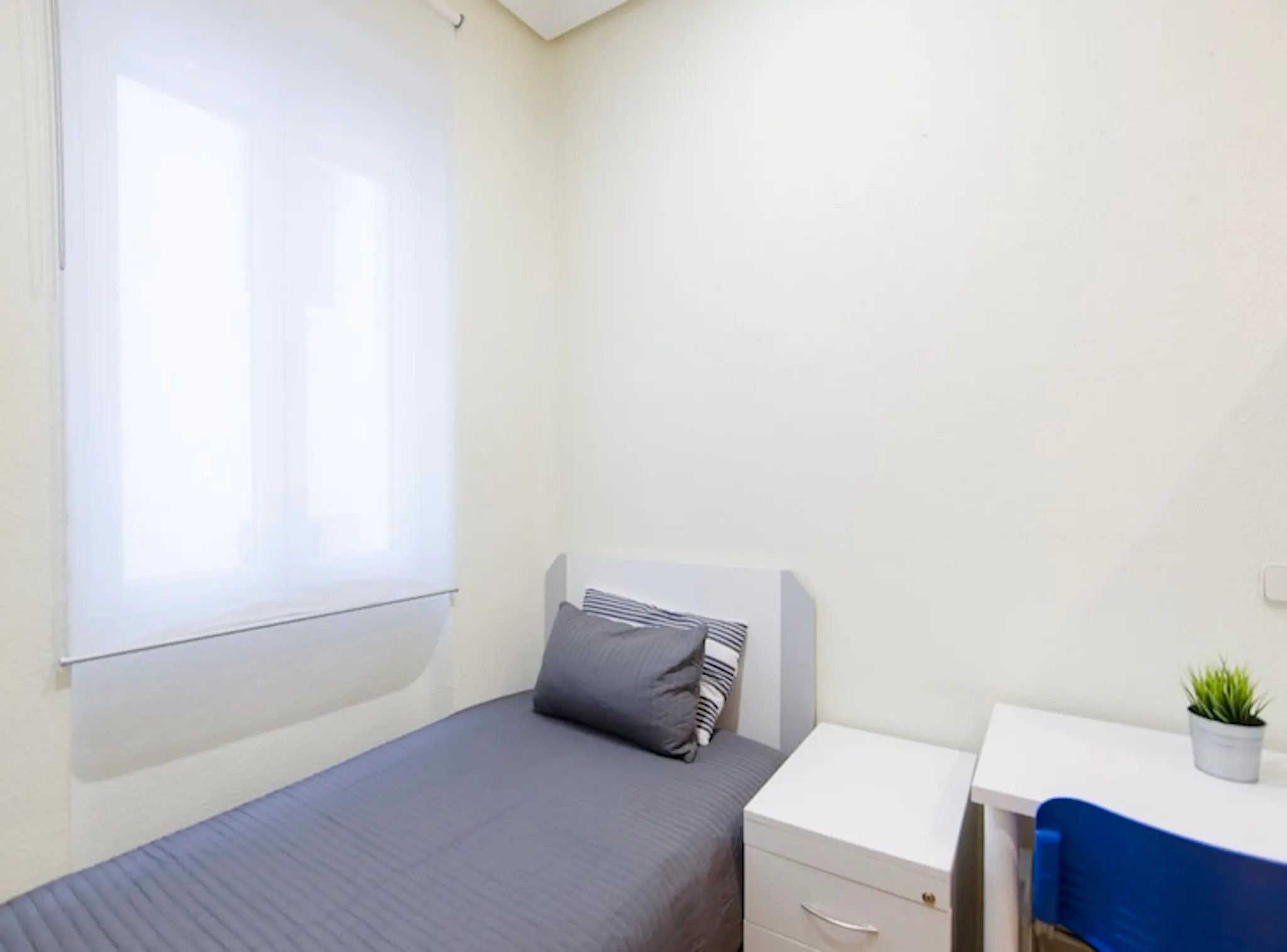 Calle de Andrés Mellado, Madrid preview