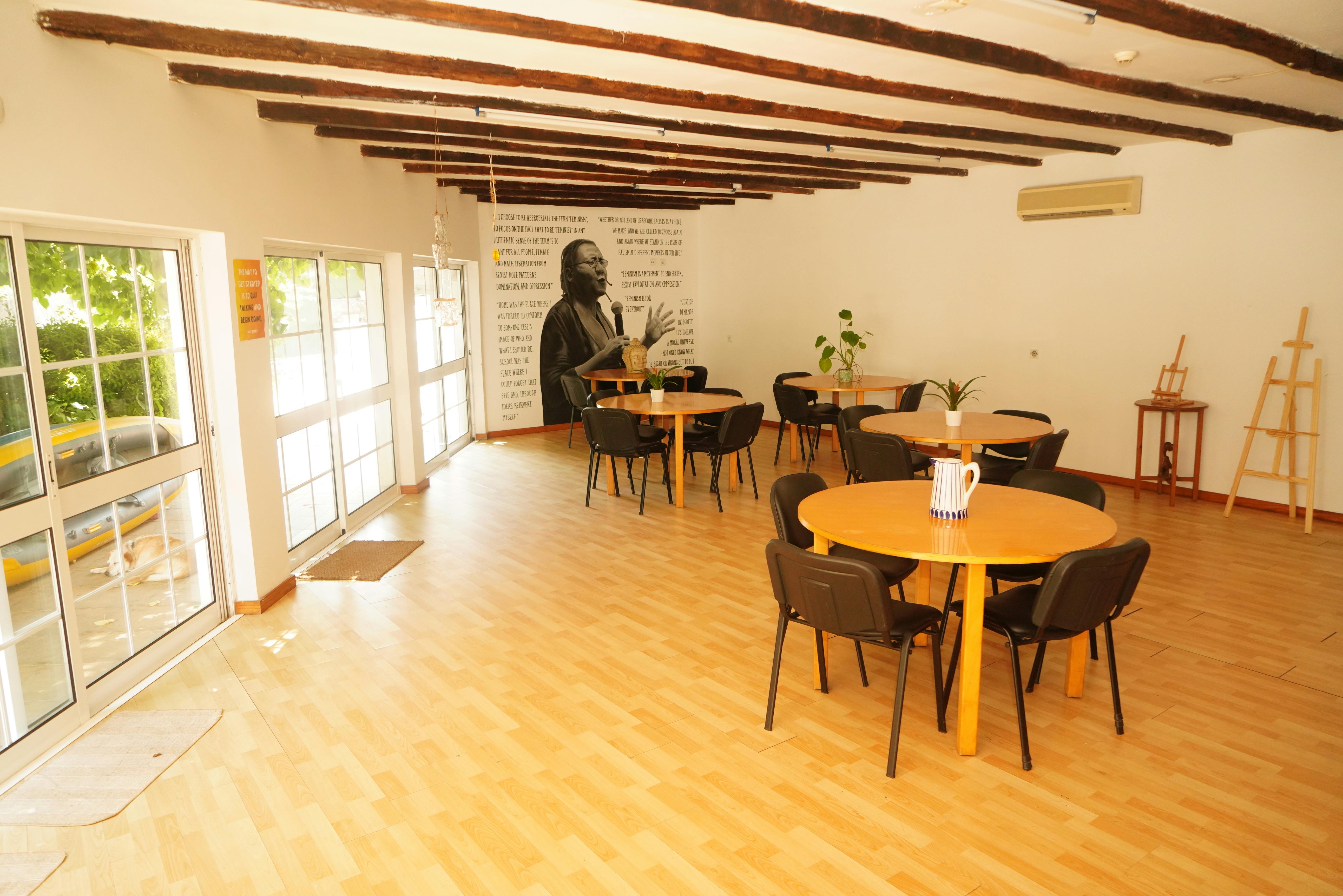 Double room Loureira, 1 bed, 17m² — photo 2