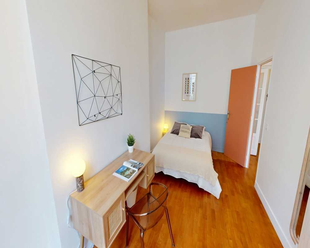 Single room Paris, 1 bed, 14m² — photo 7