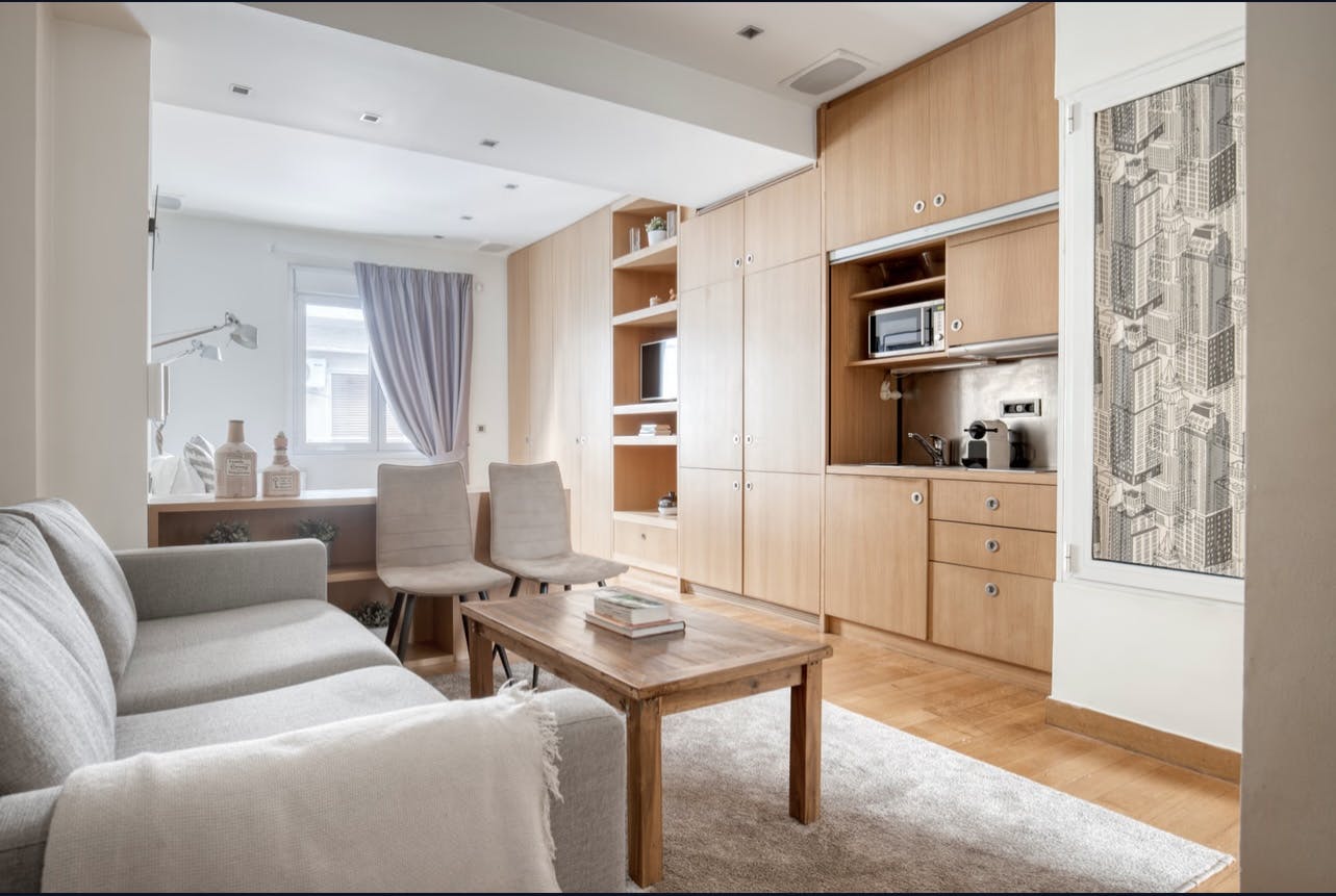 Mieszkanie do wynajęcia za 990 € miesięcznie w mieście Athina, Iridanou