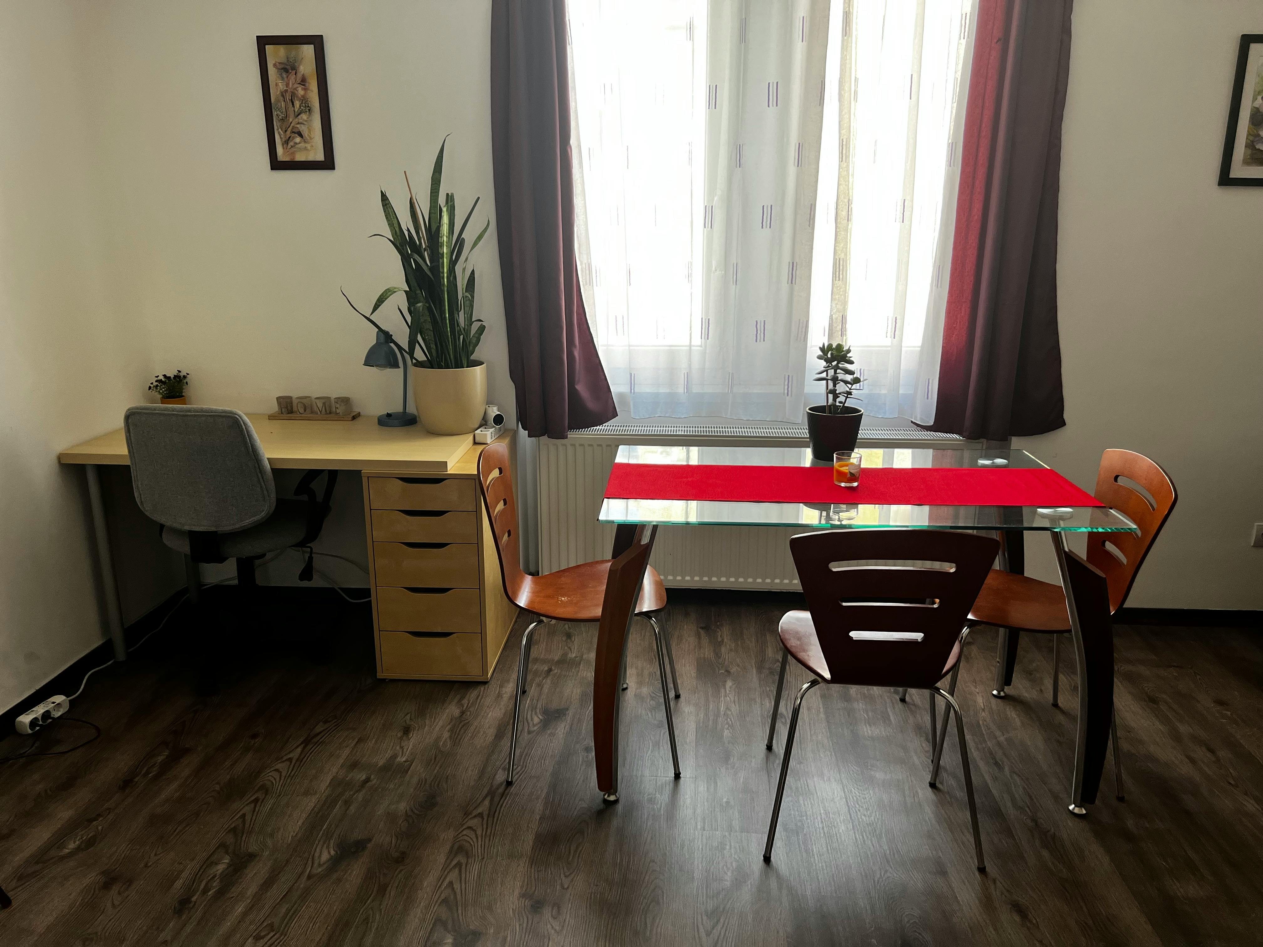 Haller utca, Budapest preview