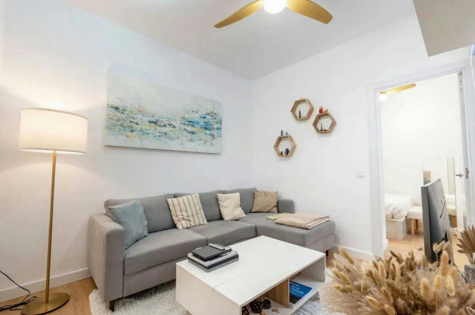 Calle de las Virtudes, Madrid Madrid