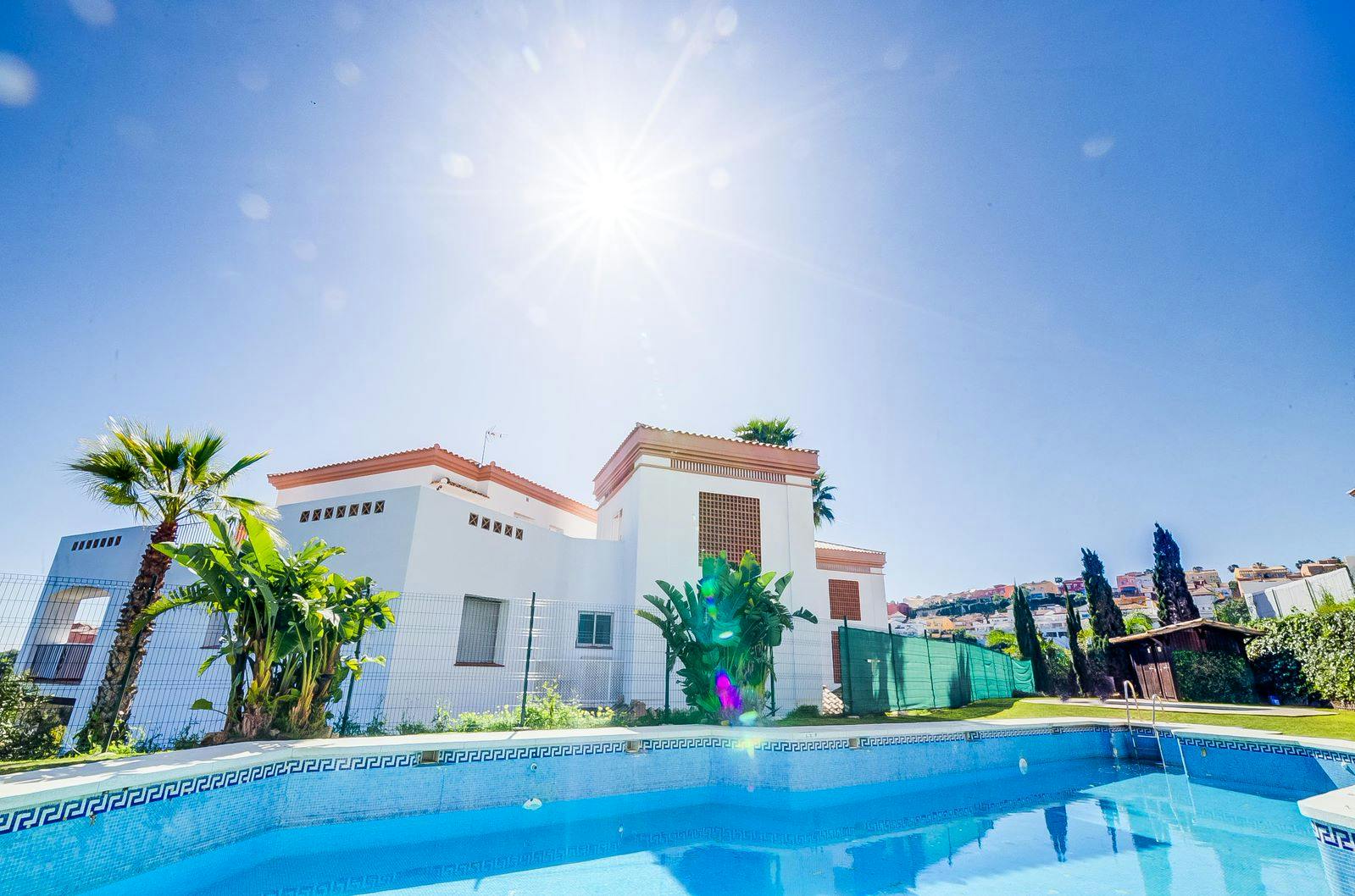 Appartement te huur voor € 1.799 per maand in Cadiz, Avenida del Golf