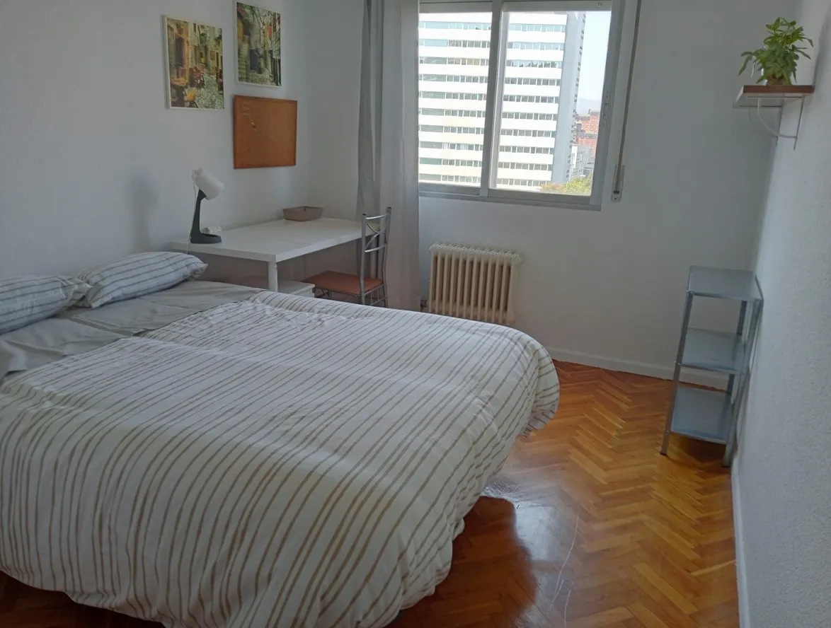Private room in Avenida de Sancho el Fuerte, Pamplona (1669452) ROOM 2