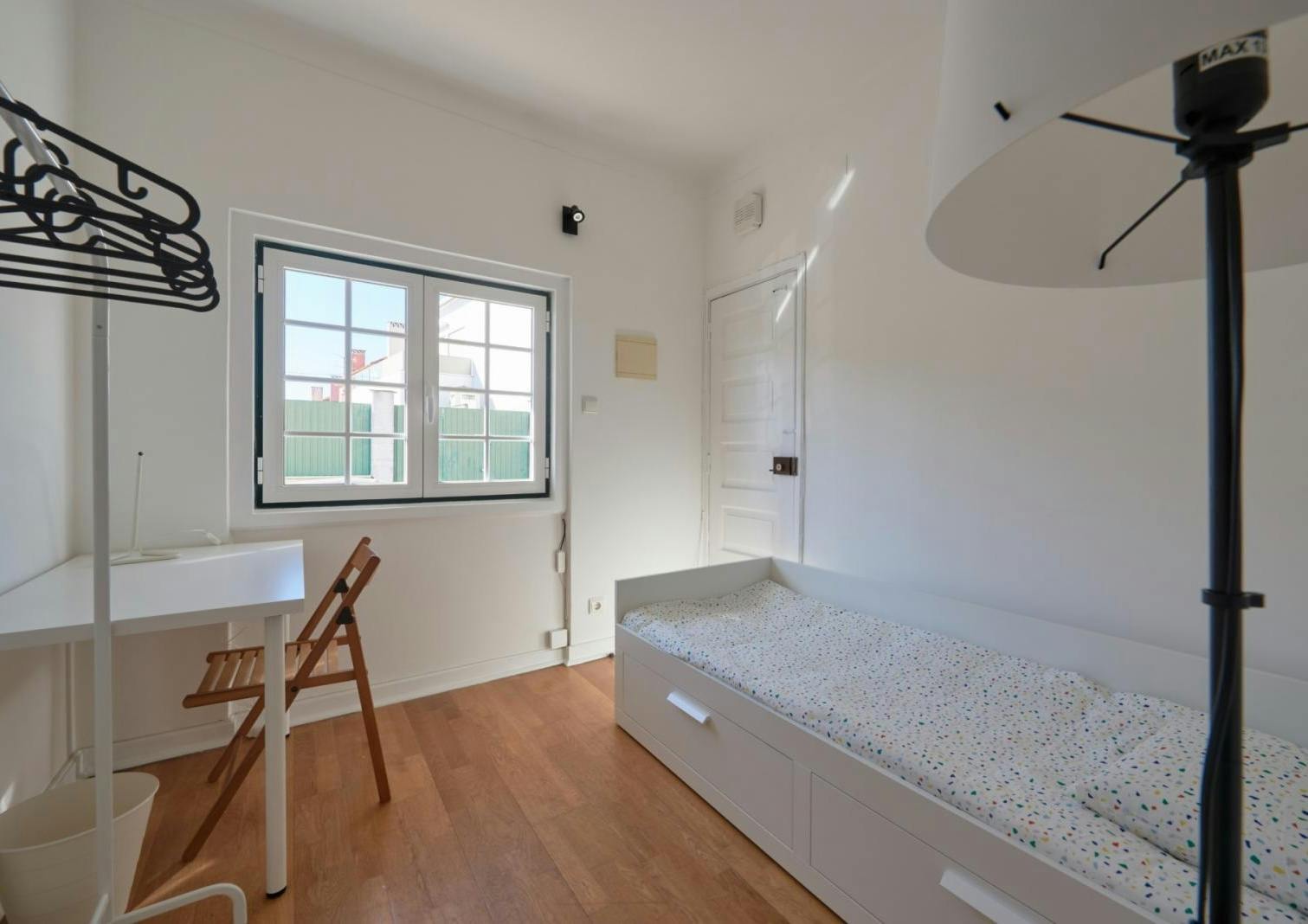 Private room for rent for €500 per month in Lisbon, Rua Trinta