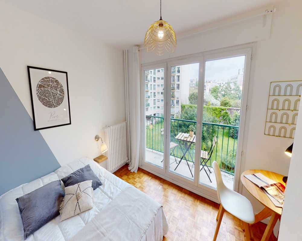 Private room for rent for €945 per month in Paris, Rue Claude Decaen