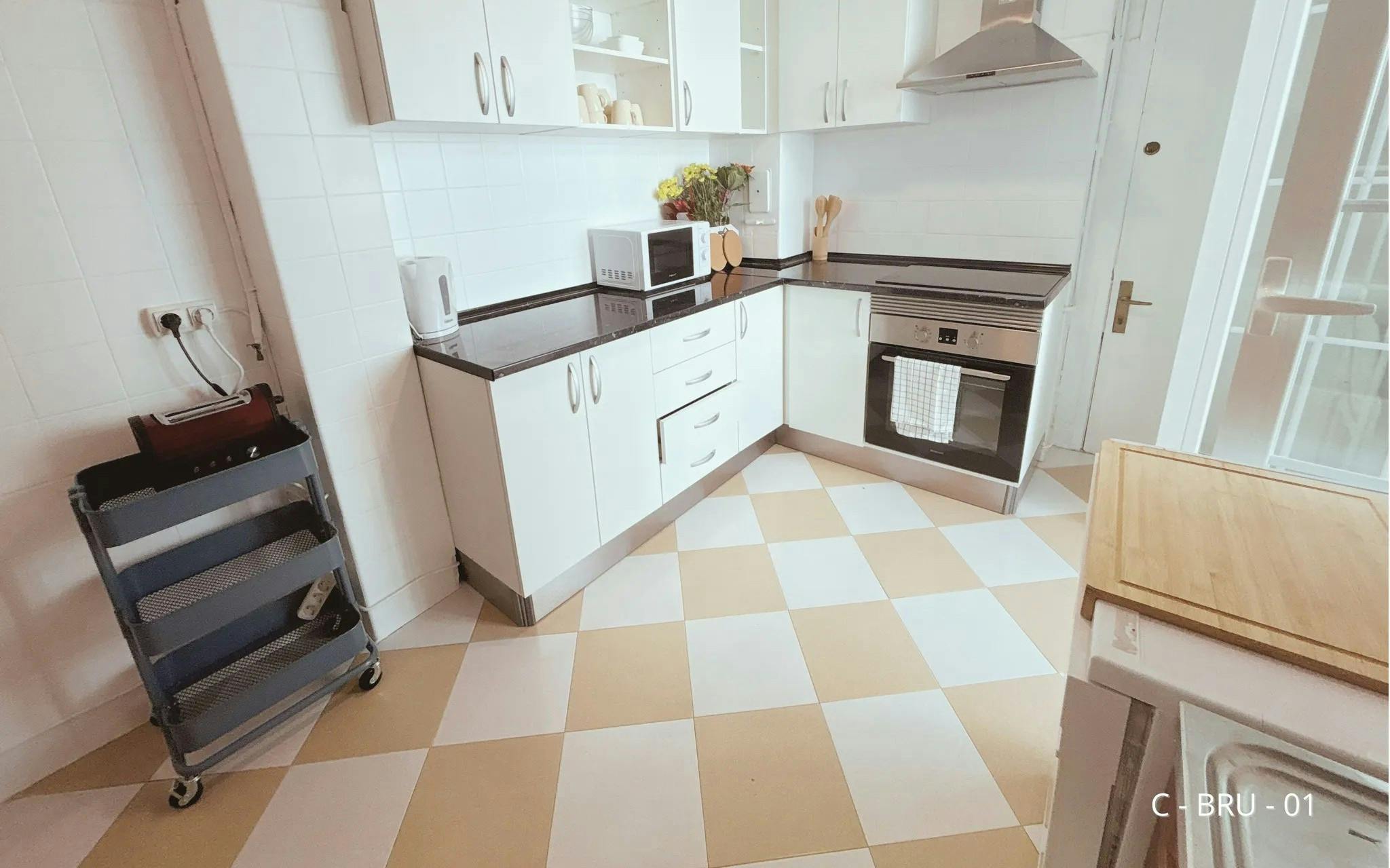 preview gallery tile