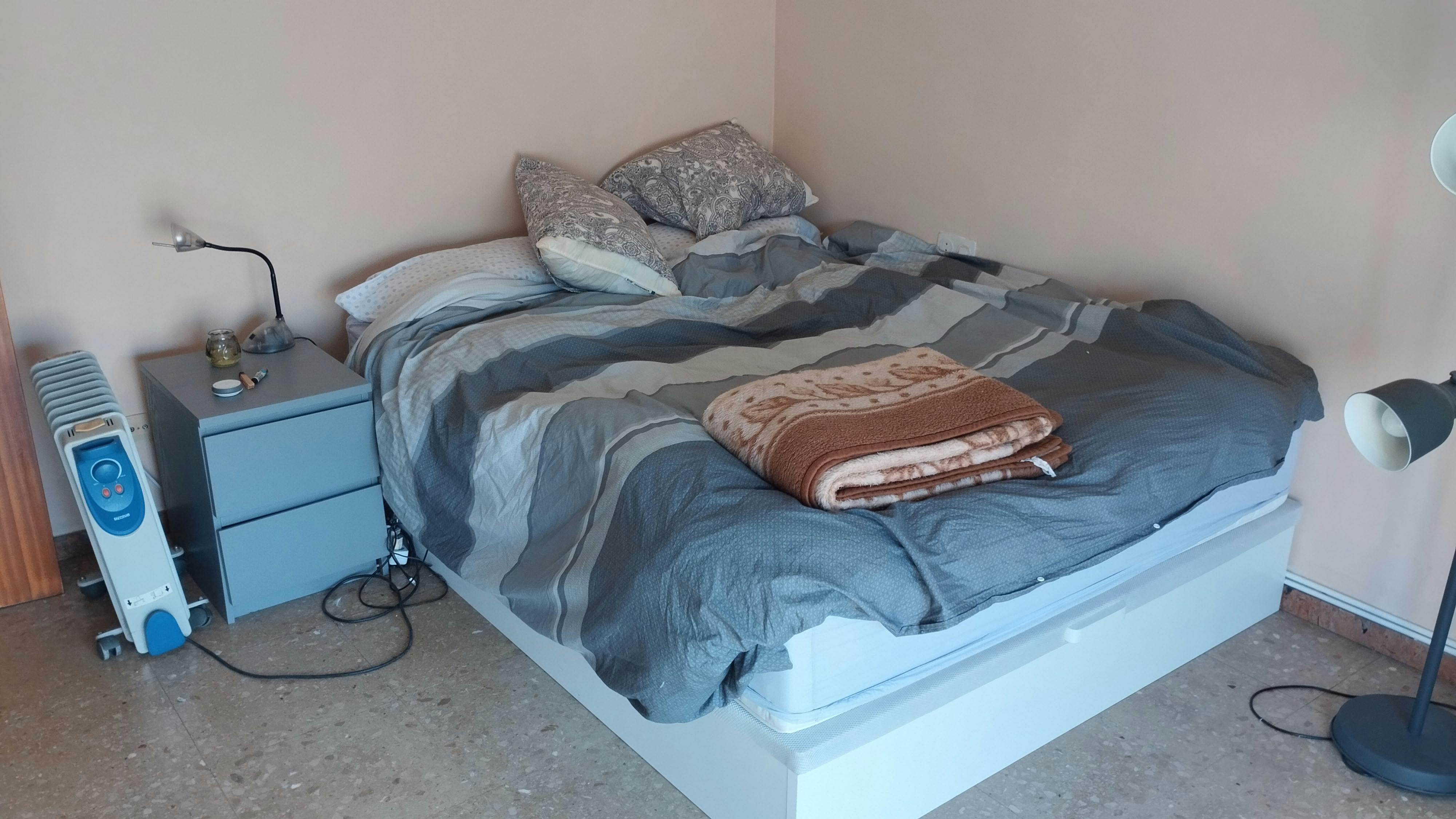 Pokój prywatny do wynajęcia za 490 € miesięcznie w mieście El Prat de Llobregat, Carrer del Vallès