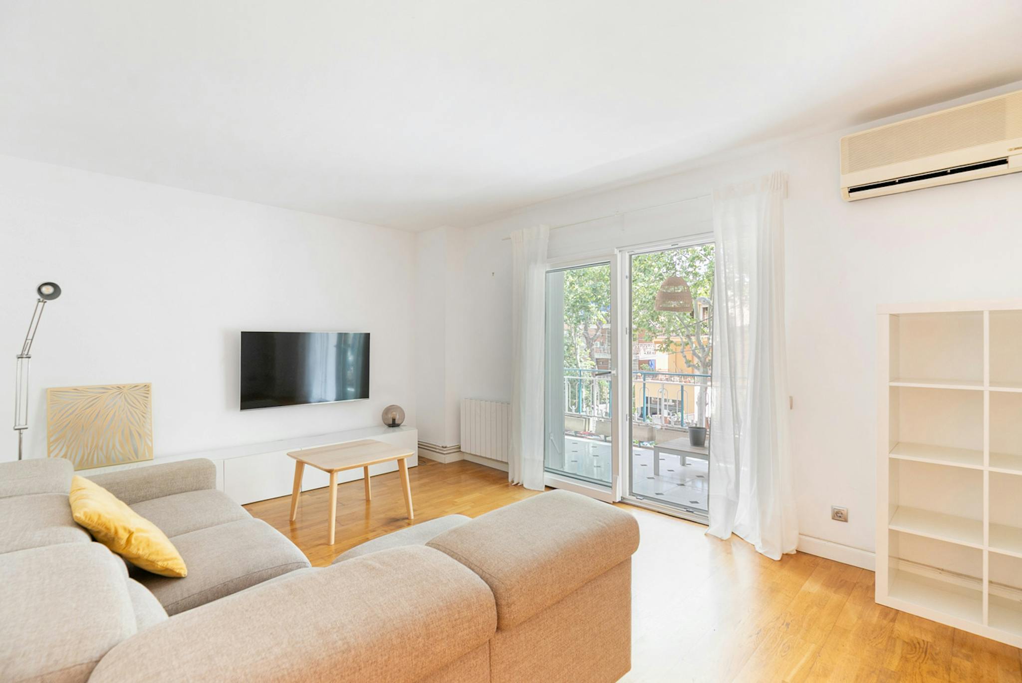 Avinguda de Frederic Rahola, Barcelona preview