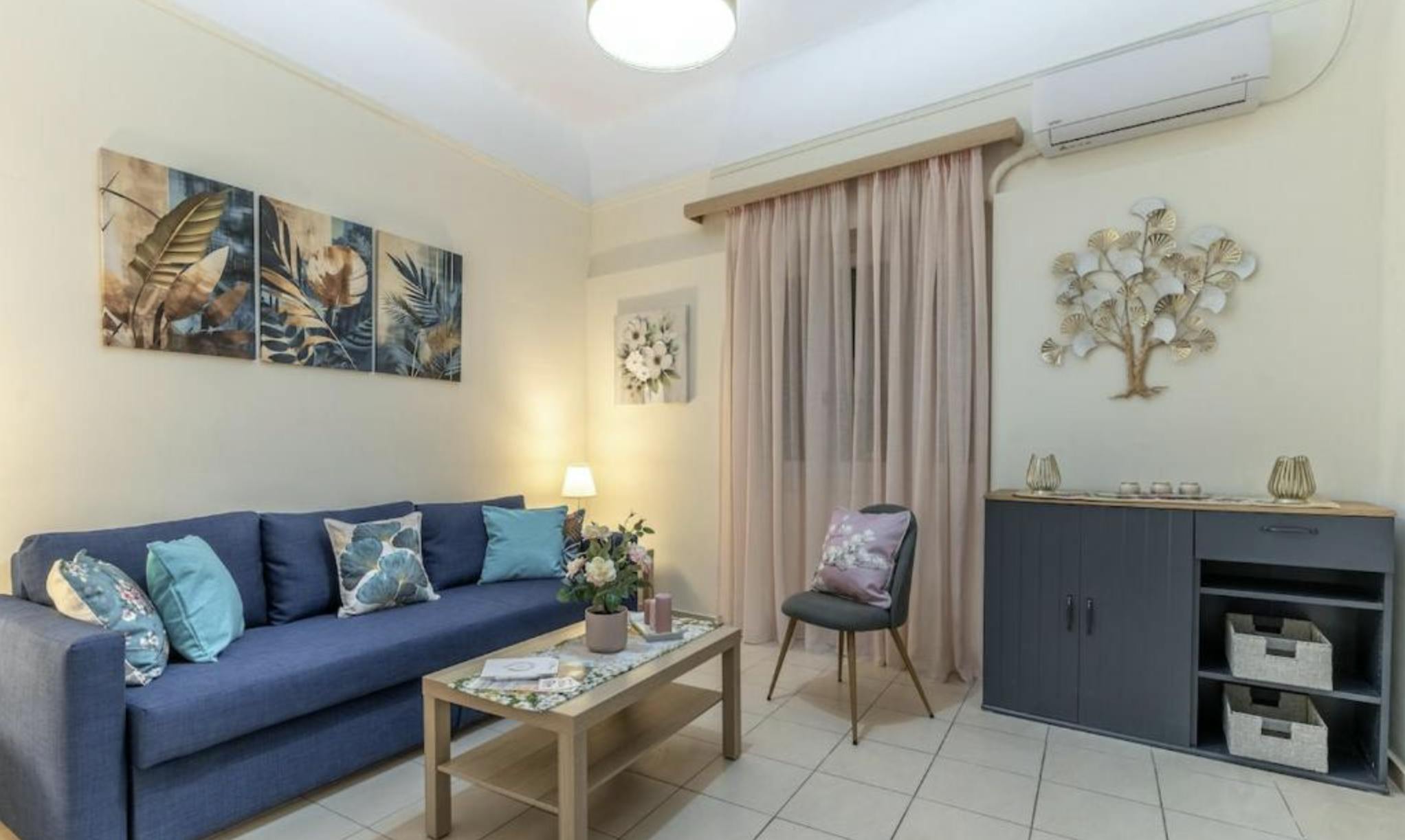 Appartement à louer pour 1 000 €/mois à Piraeus, Keas