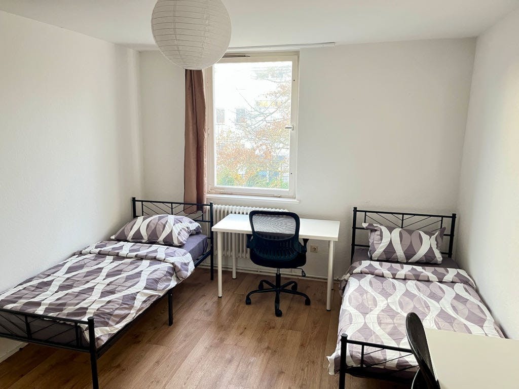 Double room Berlin, 1 bed, 18m² — photo 3