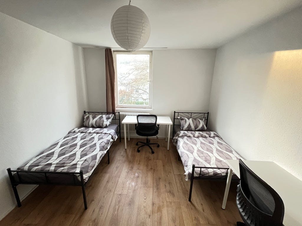 Double room Berlin, 1 bed, 18m² — photo 1