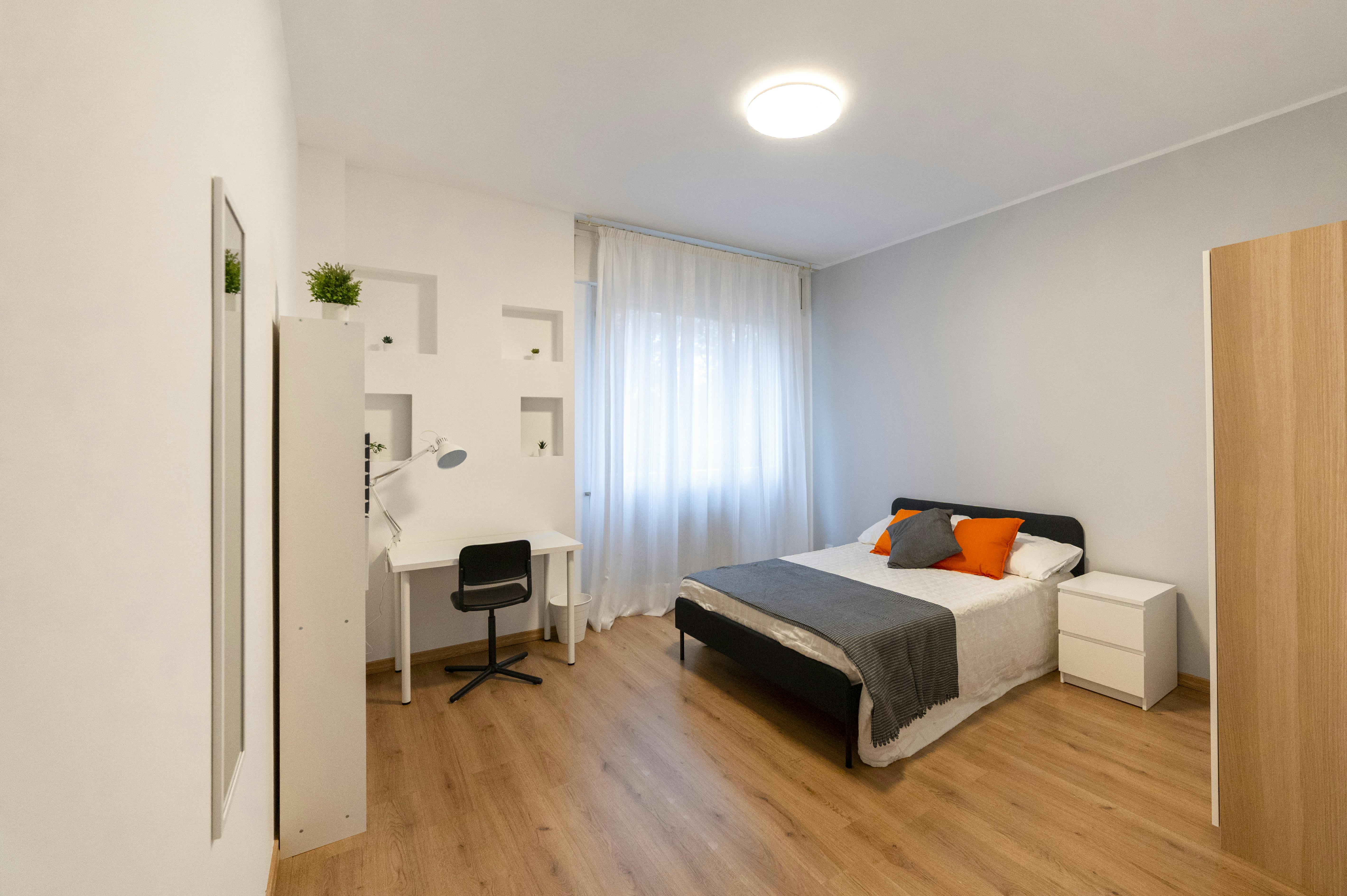 Private room for rent for €500 per month in Forlì, Viale Fratelli Spazzoli