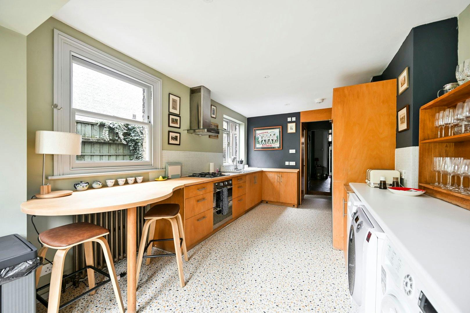 Apartment London, 4 beds — photo 8