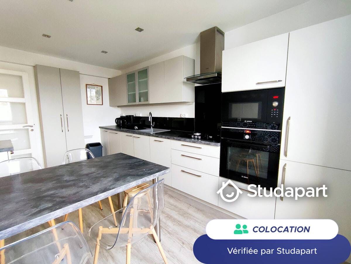 Private room for rent for €460 per month in Rennes, Villa de Moravie