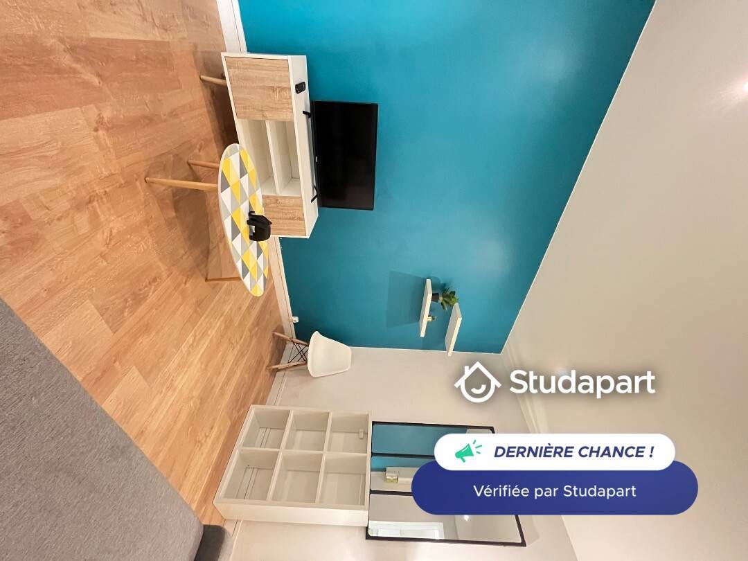 Apartment for rent for €420 per month in Saint-Quentin, Rue Maillefer