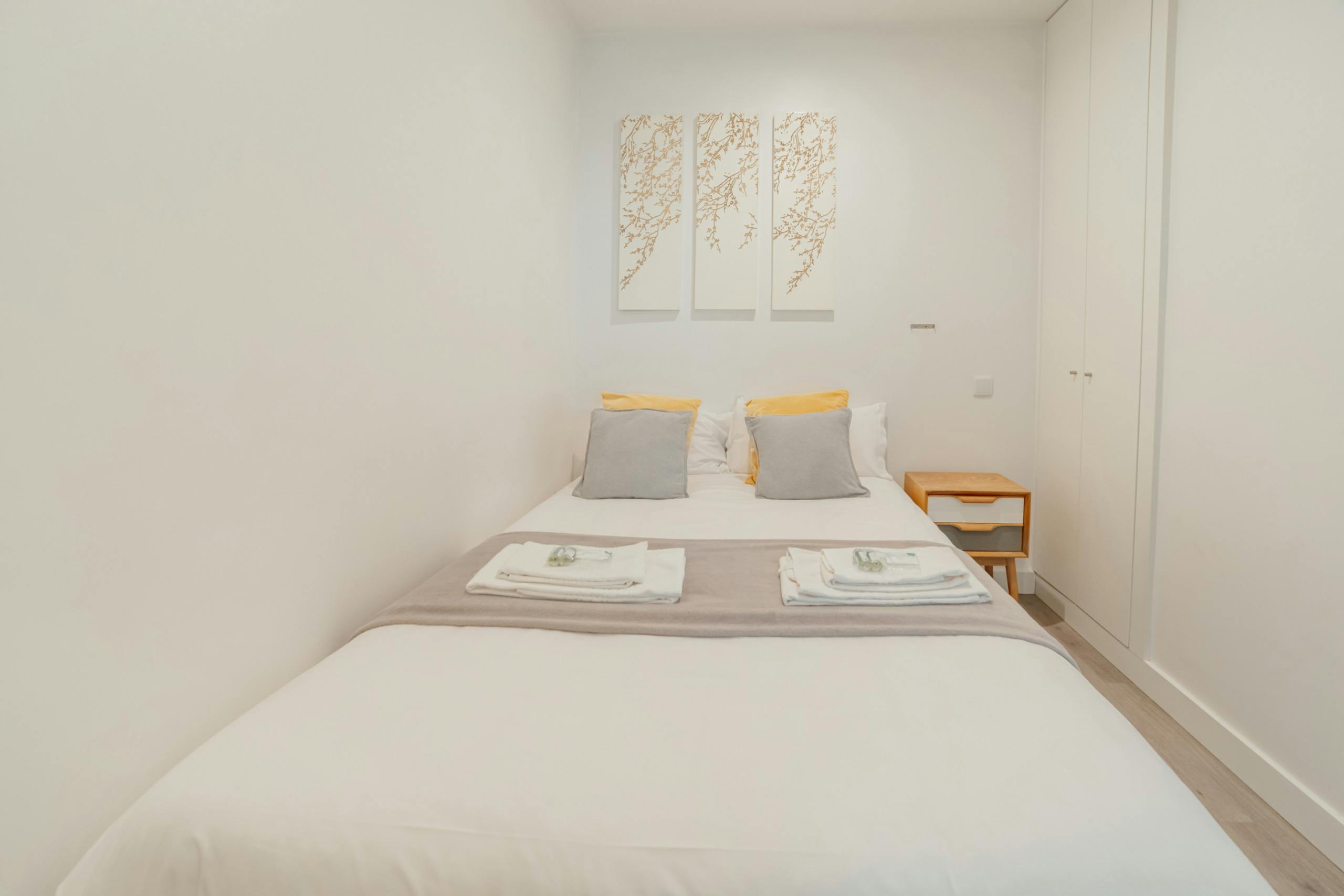 Apartment for rent for €1,029 per month in Porto, Travessa Poço das Patas