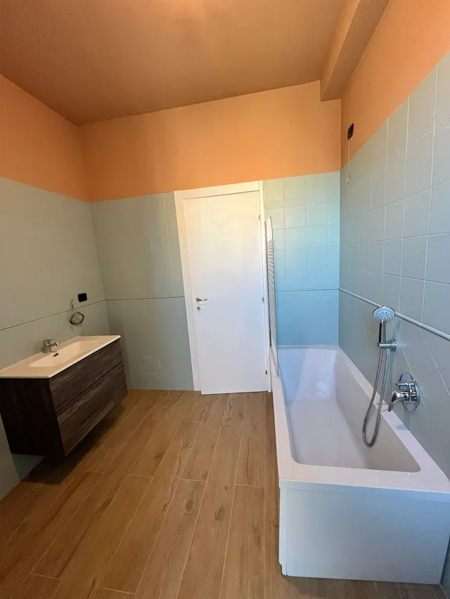 2-Bedroom Apartment in Via Giovanni Paisiello, Monza room image 1