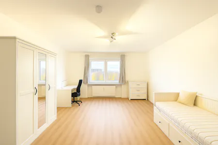Private room for rent on Korbinianplatz, Munich, Munich