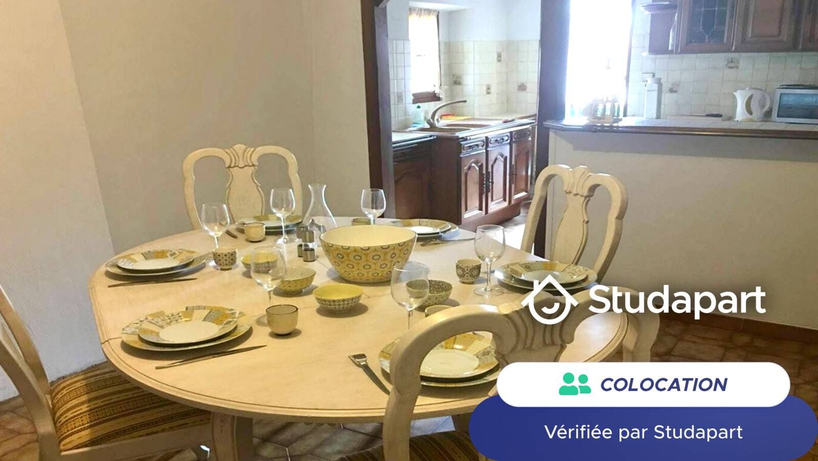Private room for rent on Place Saint-François, Nice - Widok 3