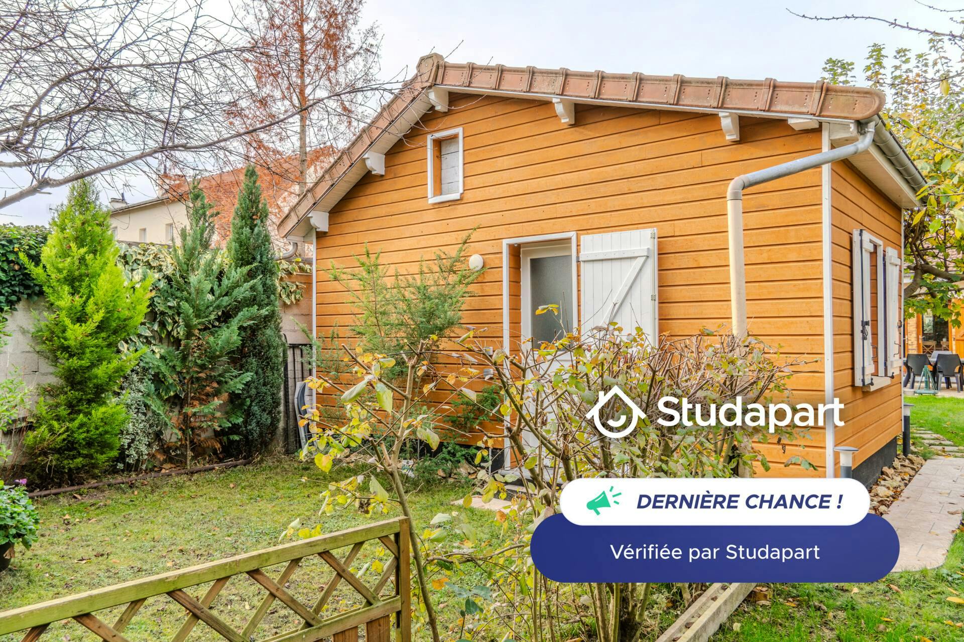 Haus zu mieten für 570 € pro Monat in Noisy-le-Grand, Rue d'Artois