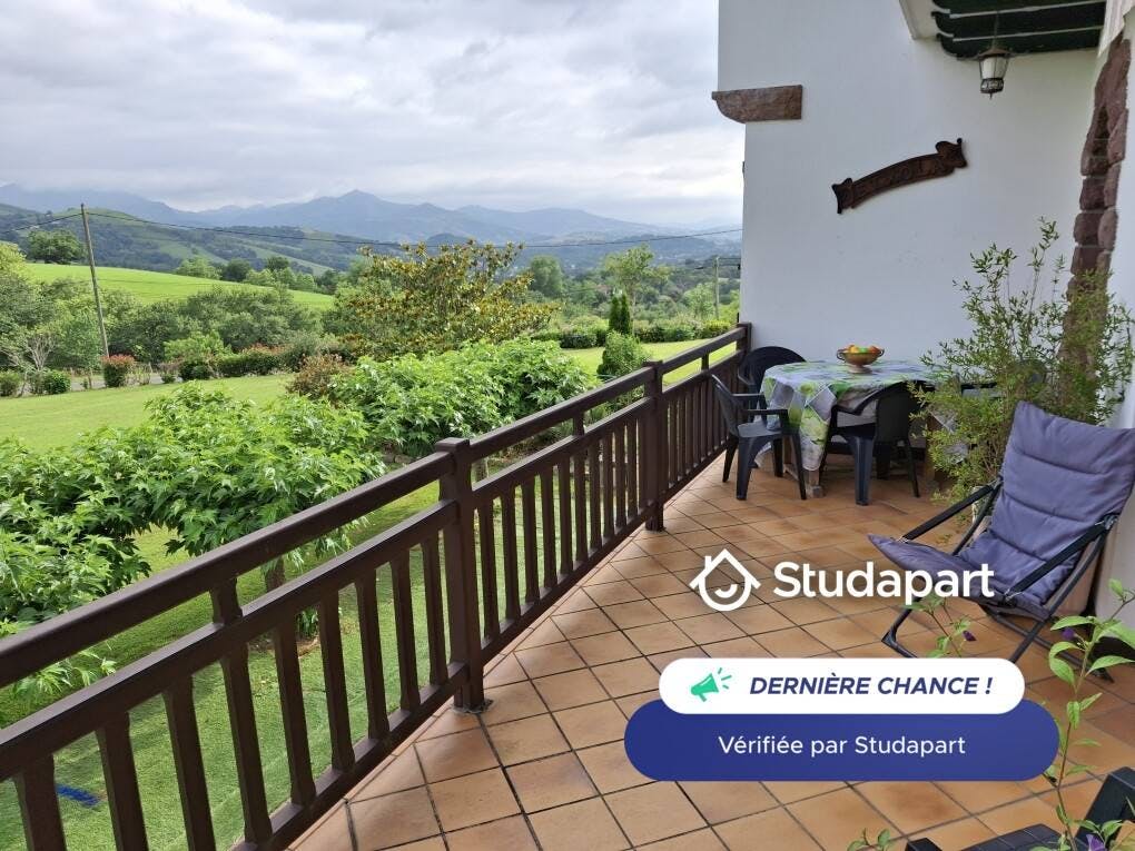 WG-Zimmer zu mieten für 570 € pro Monat in Hasparren, Route de Pagoeta