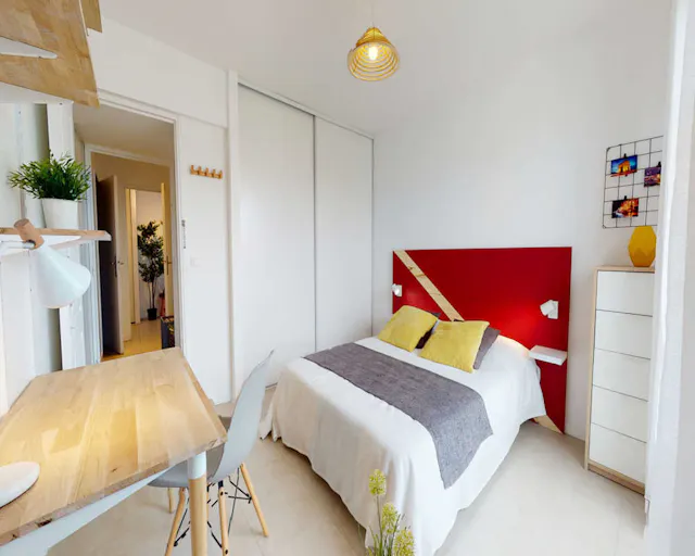 Private room in Boulevard de Pesaro, Nanterre (1670095) room image 2