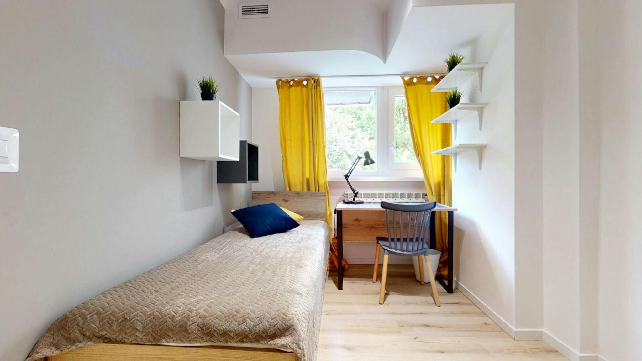 Widok, Warsaw preview