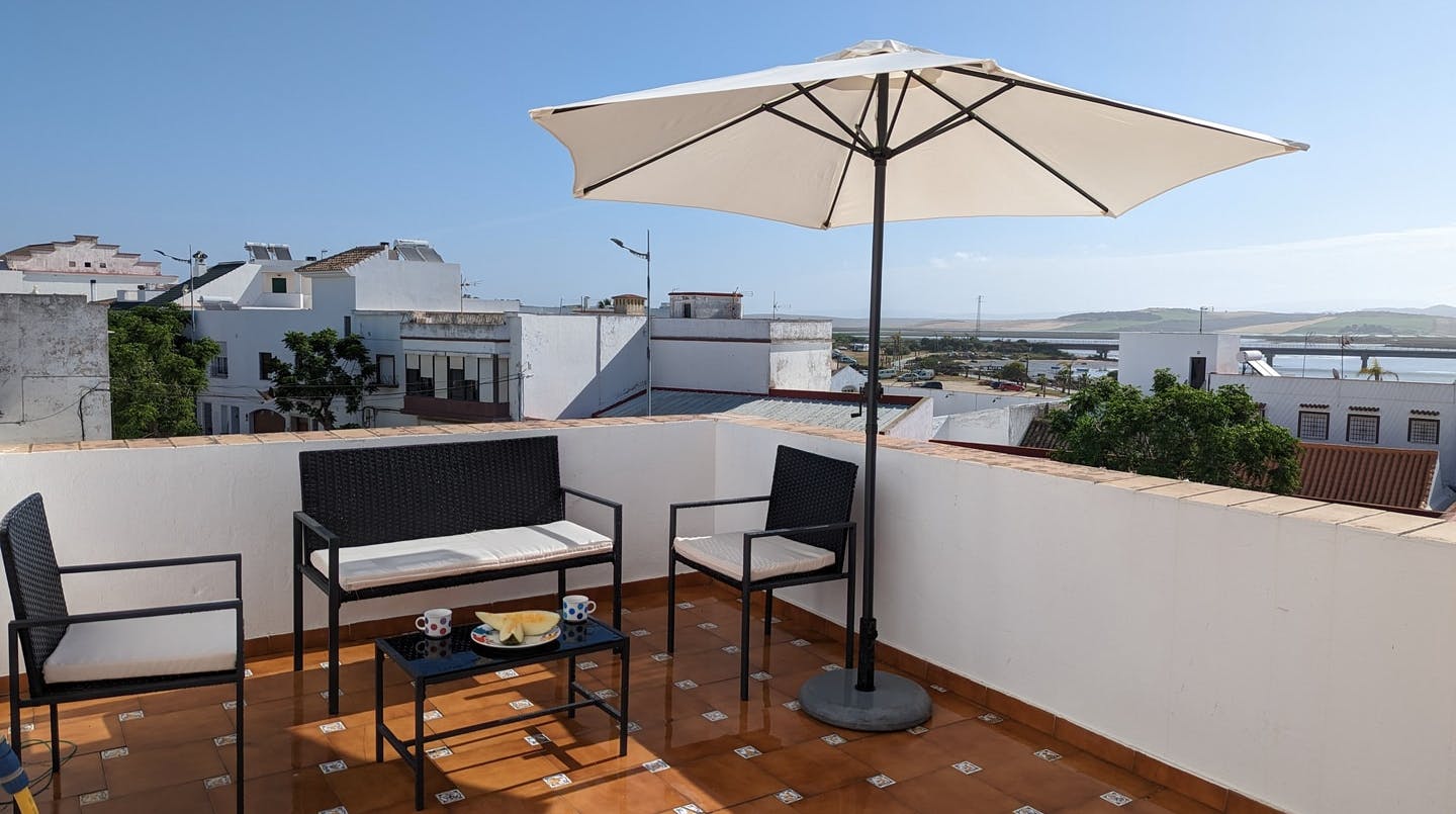 Apartment for rent for €575 per month in Barbate de Franco, Avenida Cabo Diego Pérez Rodríguez