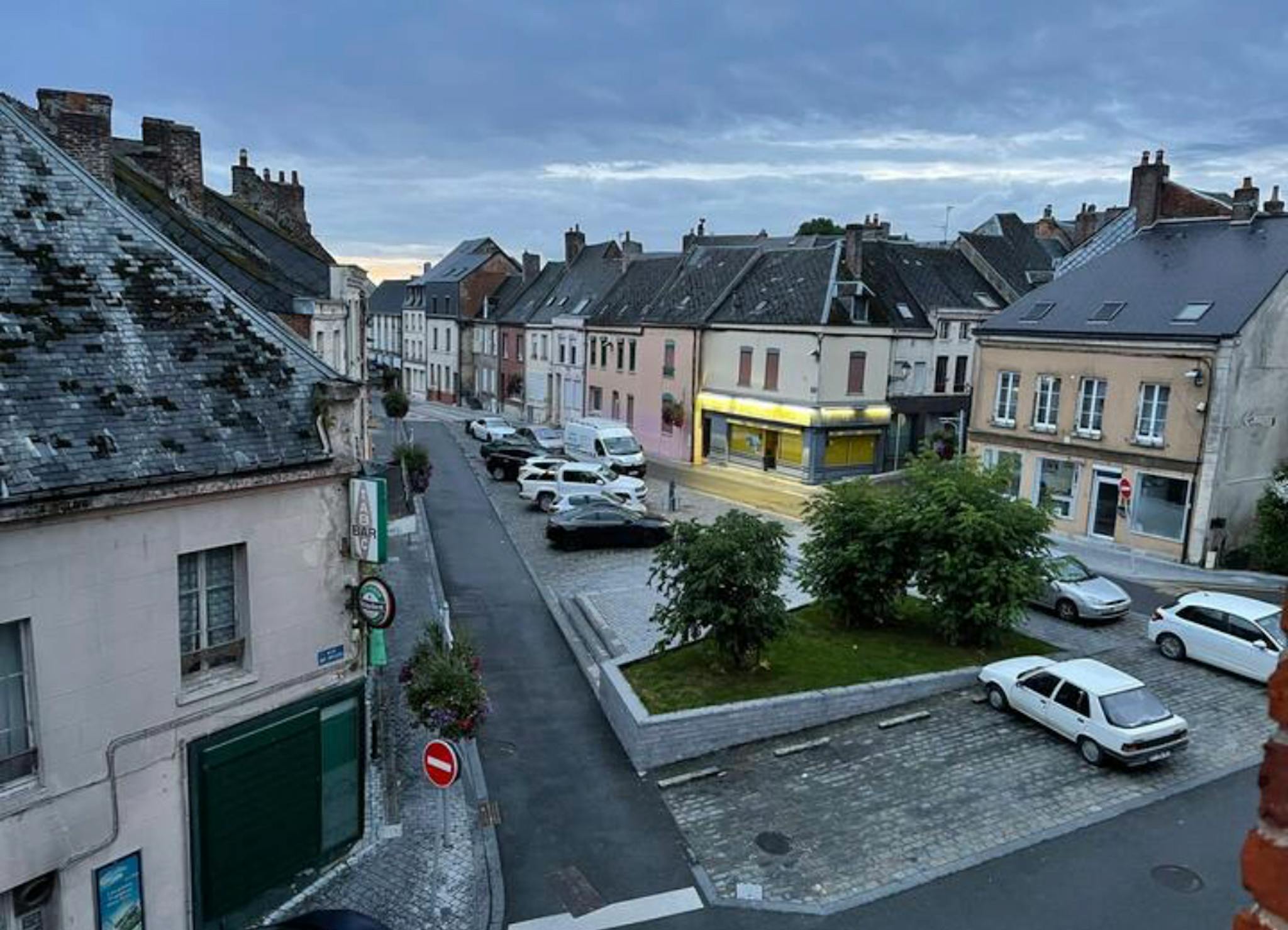 Place Sadi Carnot, Vervins preview