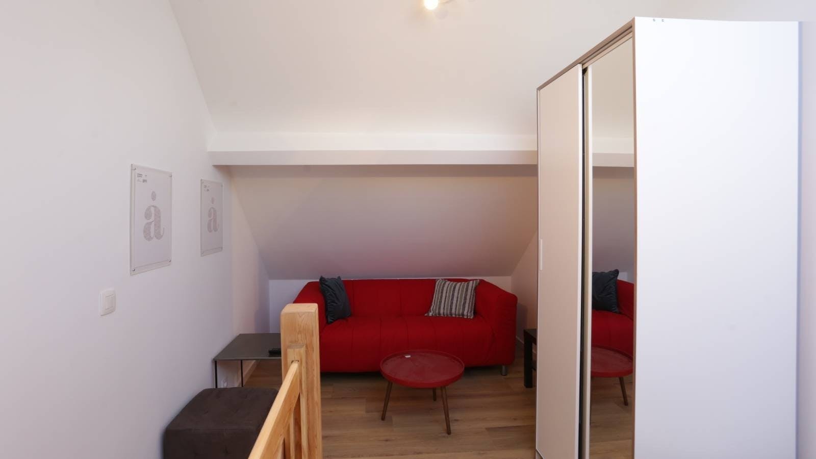 Studio for rent for €730 per month in Brussels, Rue de Malines