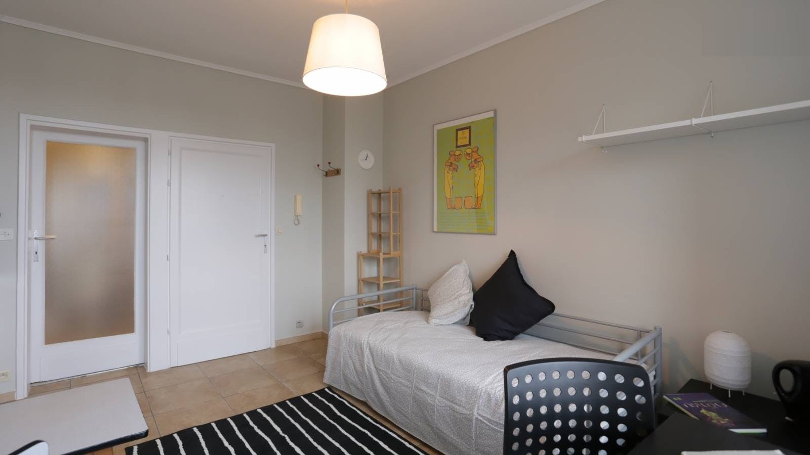 Studio for rent for €710 per month in Ixelles, Place de la Petite Suisse