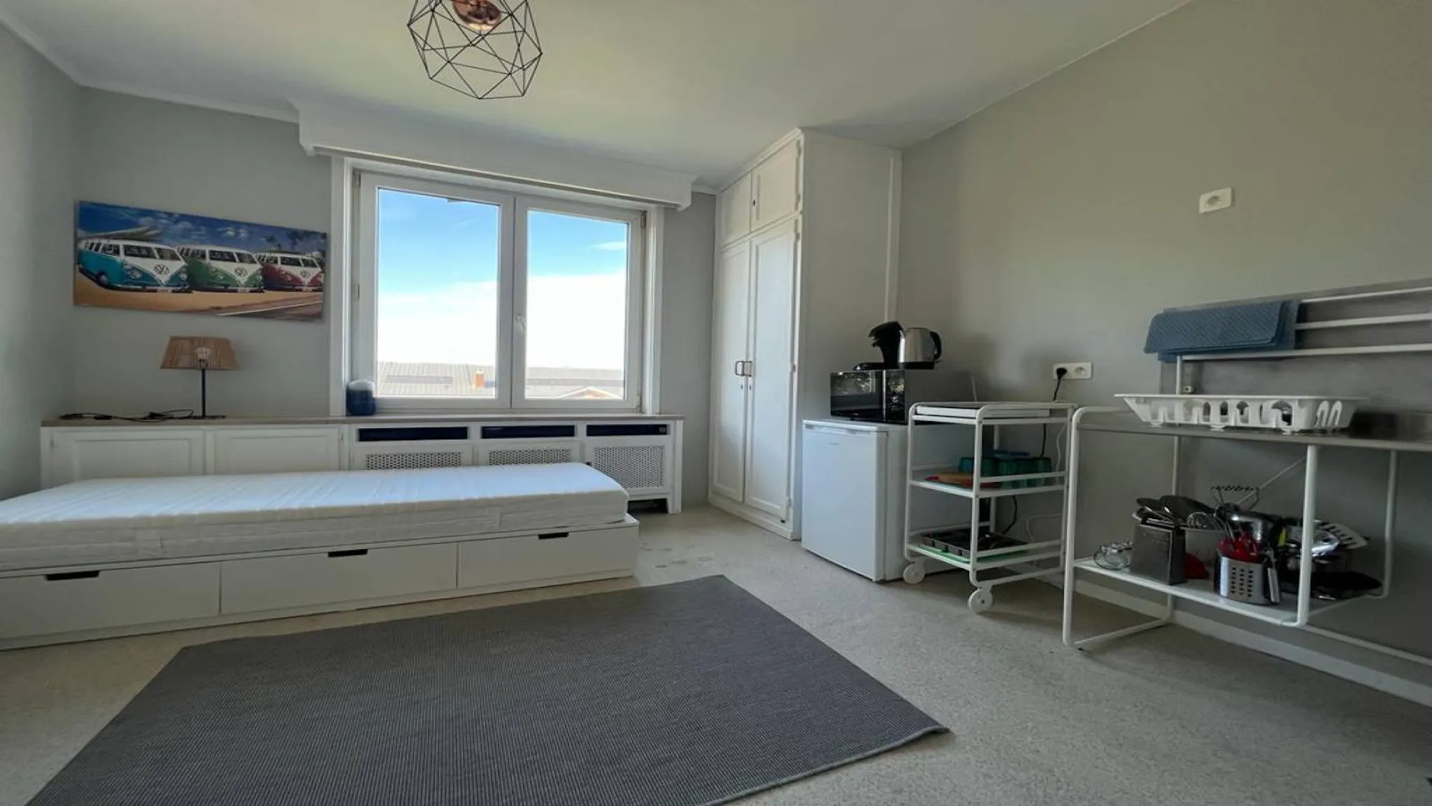 Place de la Petite Suisse, Ixelles preview