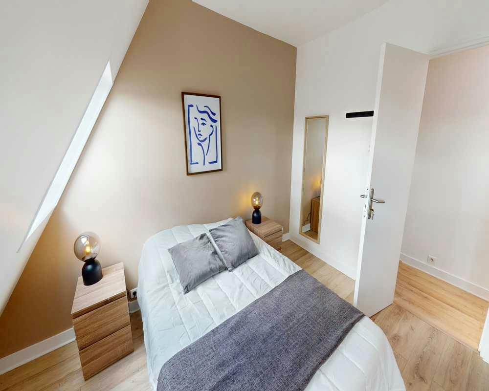 Private room for rent on Rue Taitbout, Paris - Vue 4